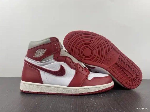 Reps TB Newstalgia DJ4891-061 OG (W) Jordan 1 High Chenille 0425